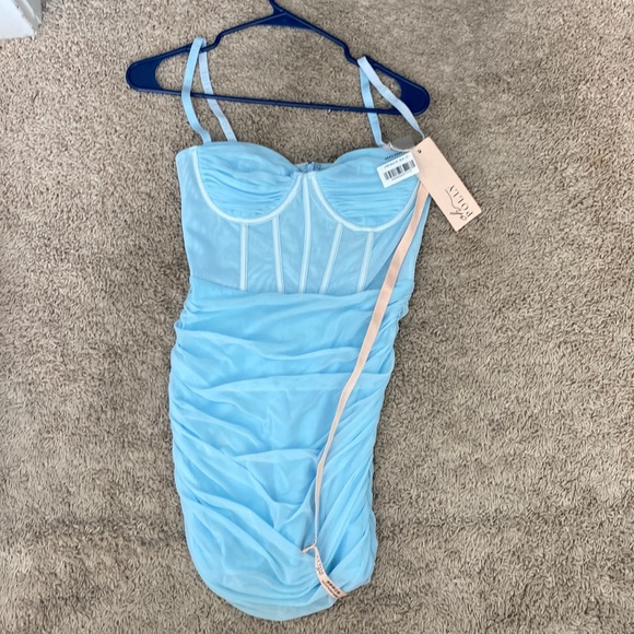 NWT Oh Polly Dress - Picture 4 of 5